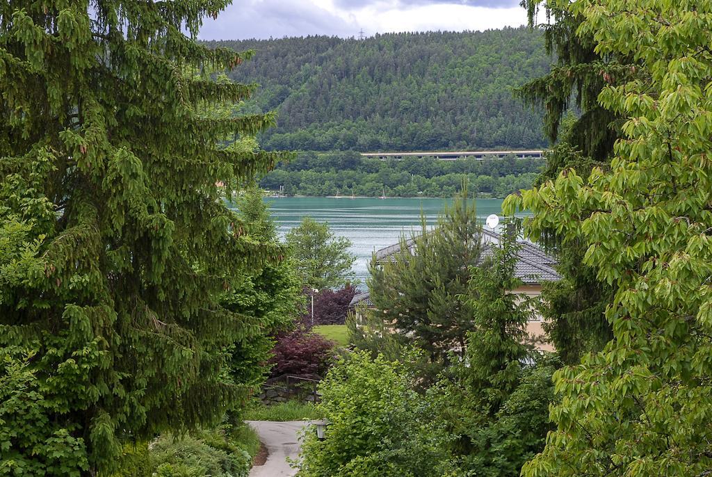 Gaestehaus Genf Velden am Woerthersee Room photo